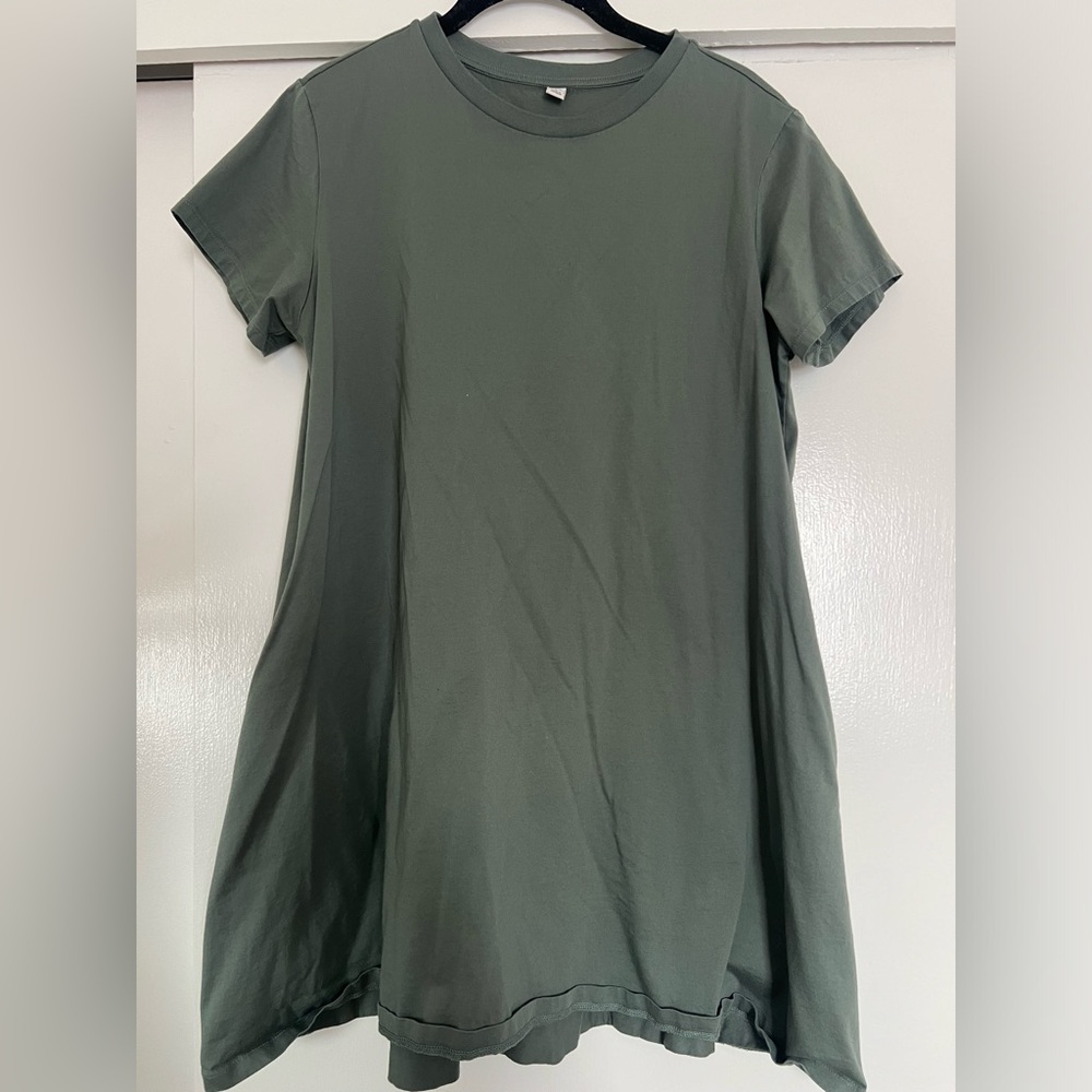 Uniqlo 100% cotton A line t shirt dress with pockets
